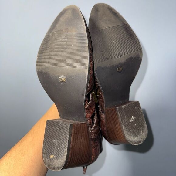 Coconuts Getty by Matisse animal print cutouts Booties Size 8.5 Women’s EUC - Picture 4 of 5